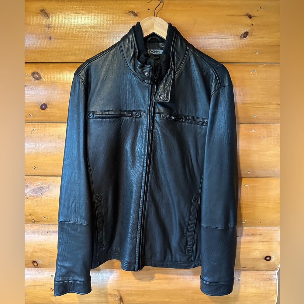 Men’s DKNY Genuine leather motorcycle style jacket.